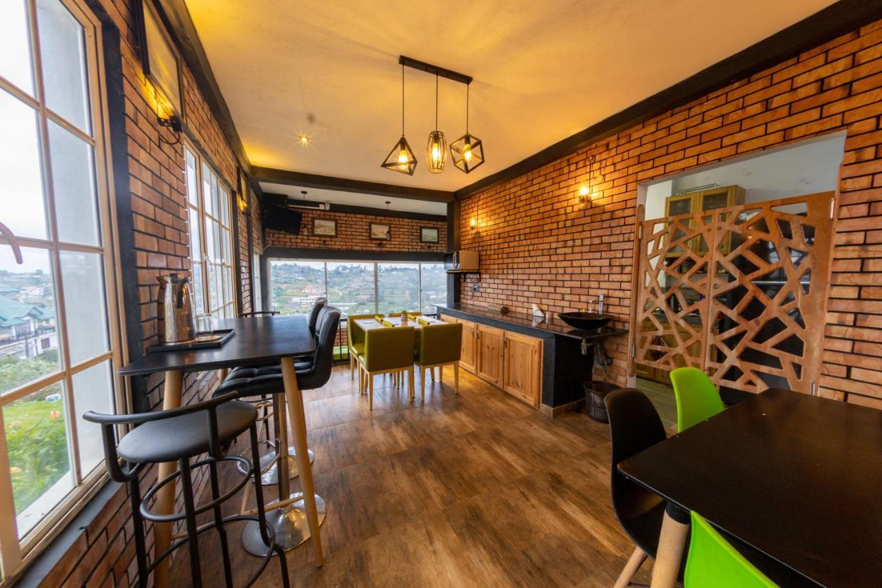 Sky Lounge Hotell Nuwara Eliya Exteriör bild
